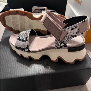 Sorel Kinetic Sandal